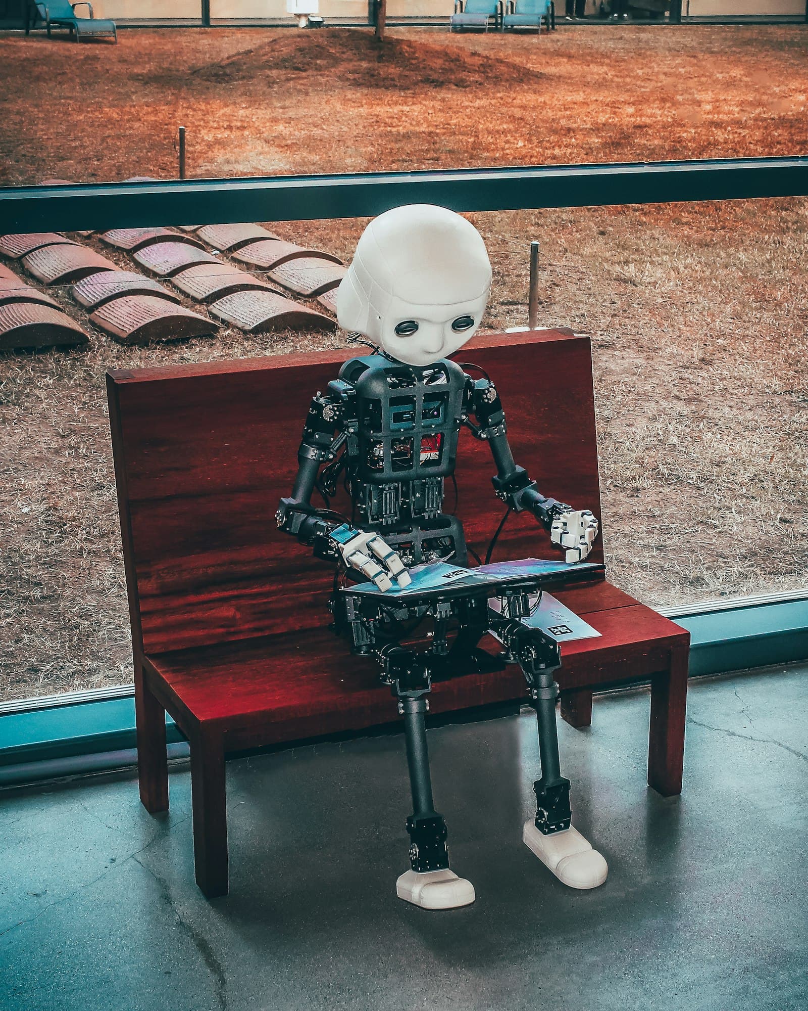 AI'ın Kendisi Değil, Onu Çalıştıran Sistemler Oyunun Gerçek Kazananını Belirleyecek